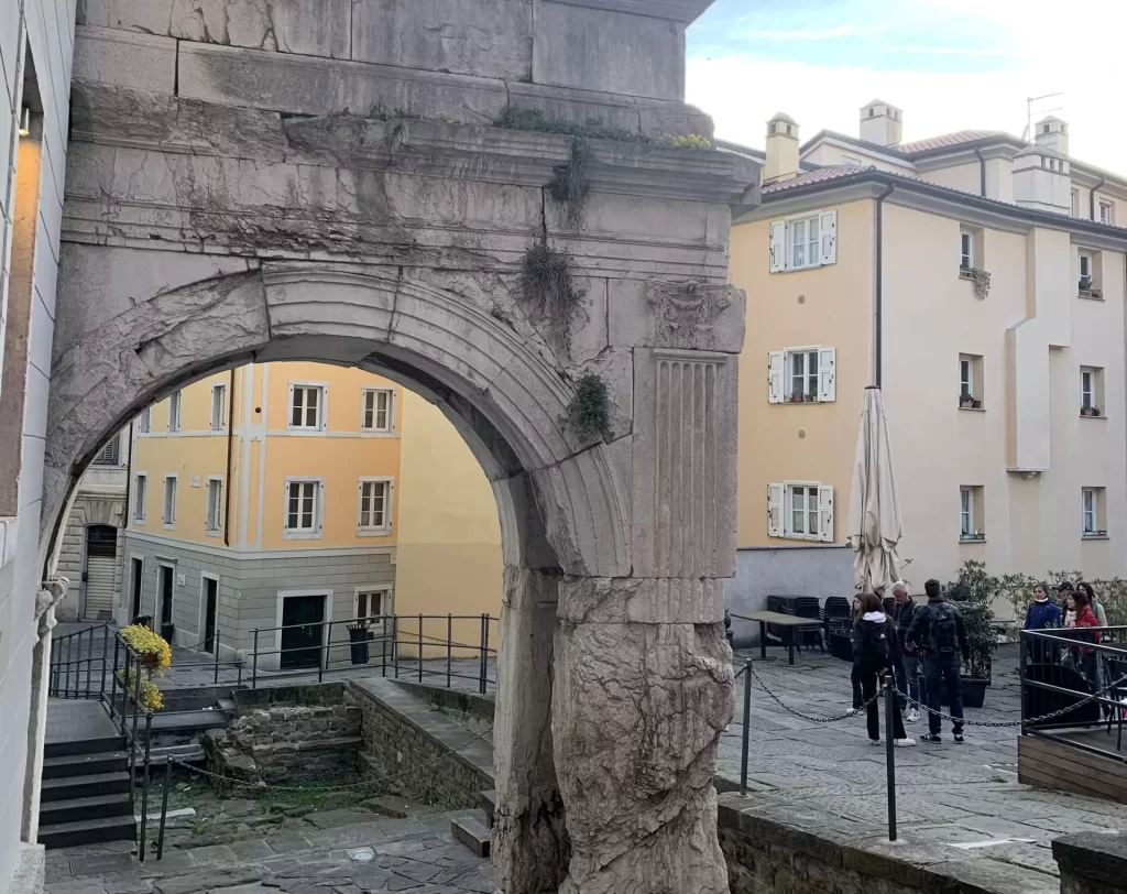 arco di riccardo trieste