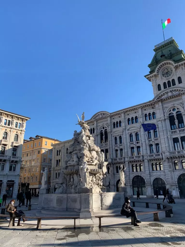 piazza unità d'italia trieste