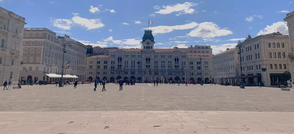 piazza unità d'italia trieste