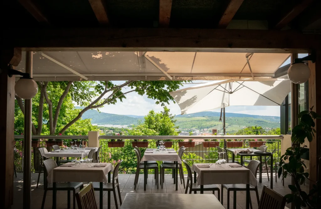 Terrazza panoramica Ristorante Riva 63 a Trieste
